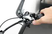 Video: working the thumb shifter through the 7-speed drivetrain