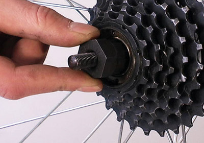 How to Replace a Freewheel